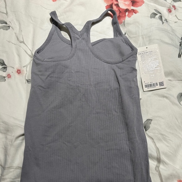 Lululemon Ebb to Street Tank Size 4 - Picture 5 of 6